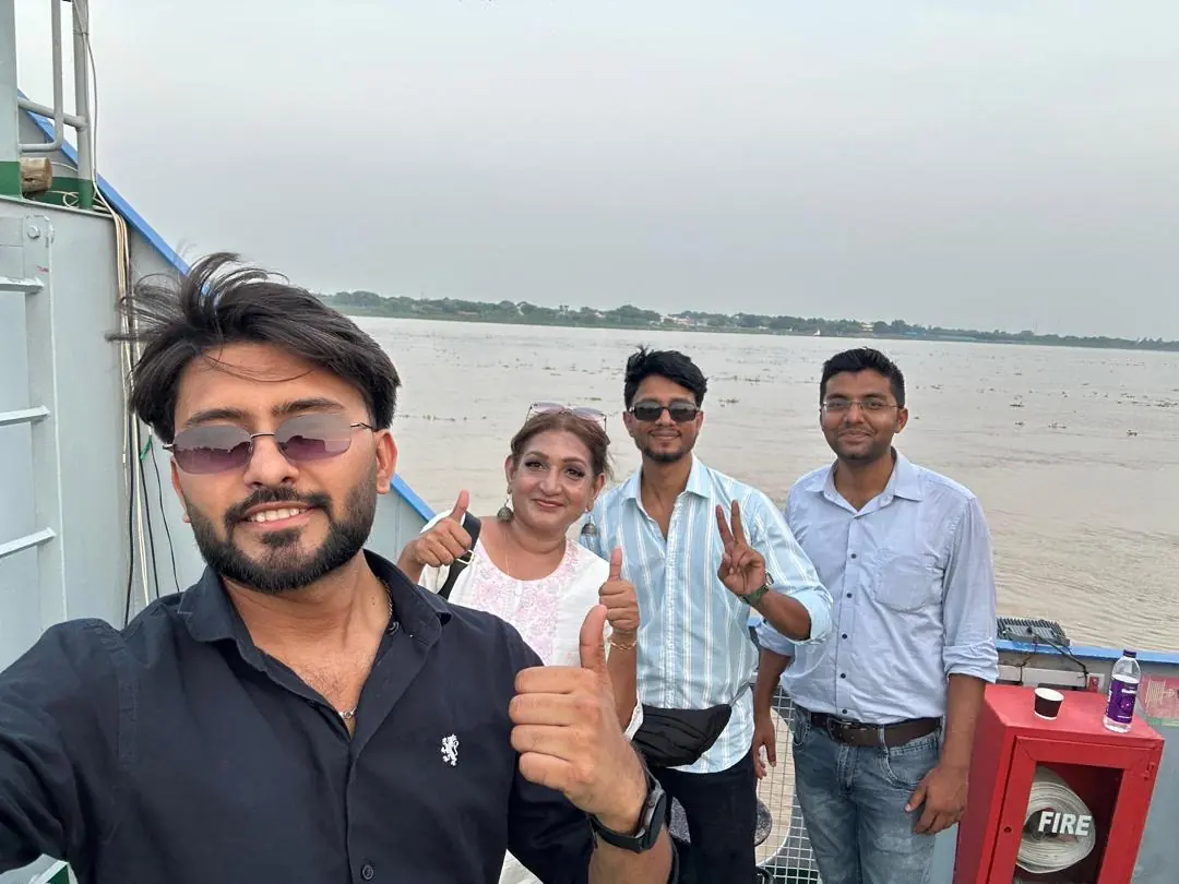 Delhi — Tetra Travel candid moment