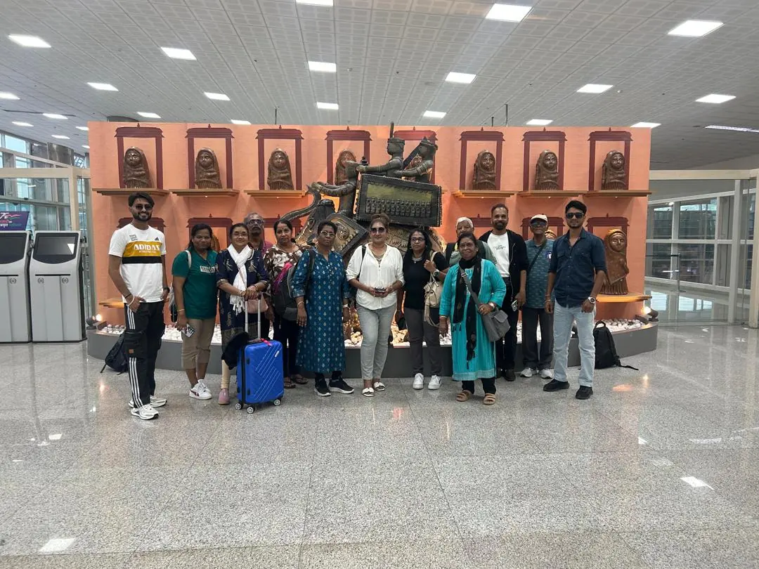 Delhi — Tetra Travel candid moment